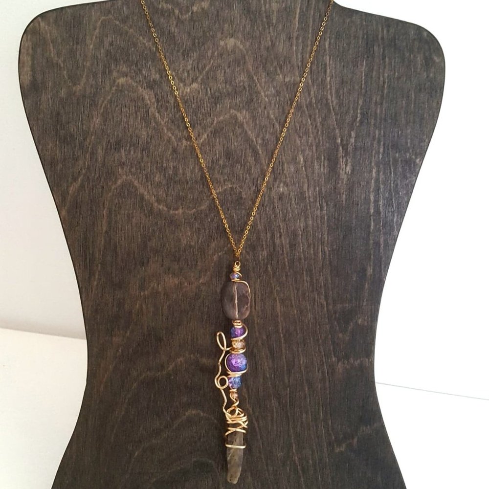 Labradorite Crystal Wand - Picture 11 of 11